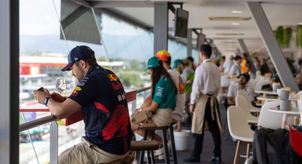 VIP Sky View Lounge